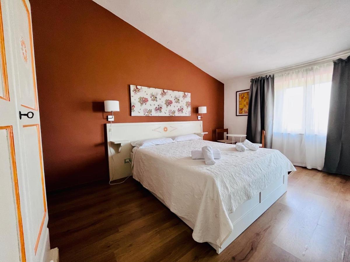 סנטה טרזה גאיורה Hotel Frassetto מראה חיצוני תמונה