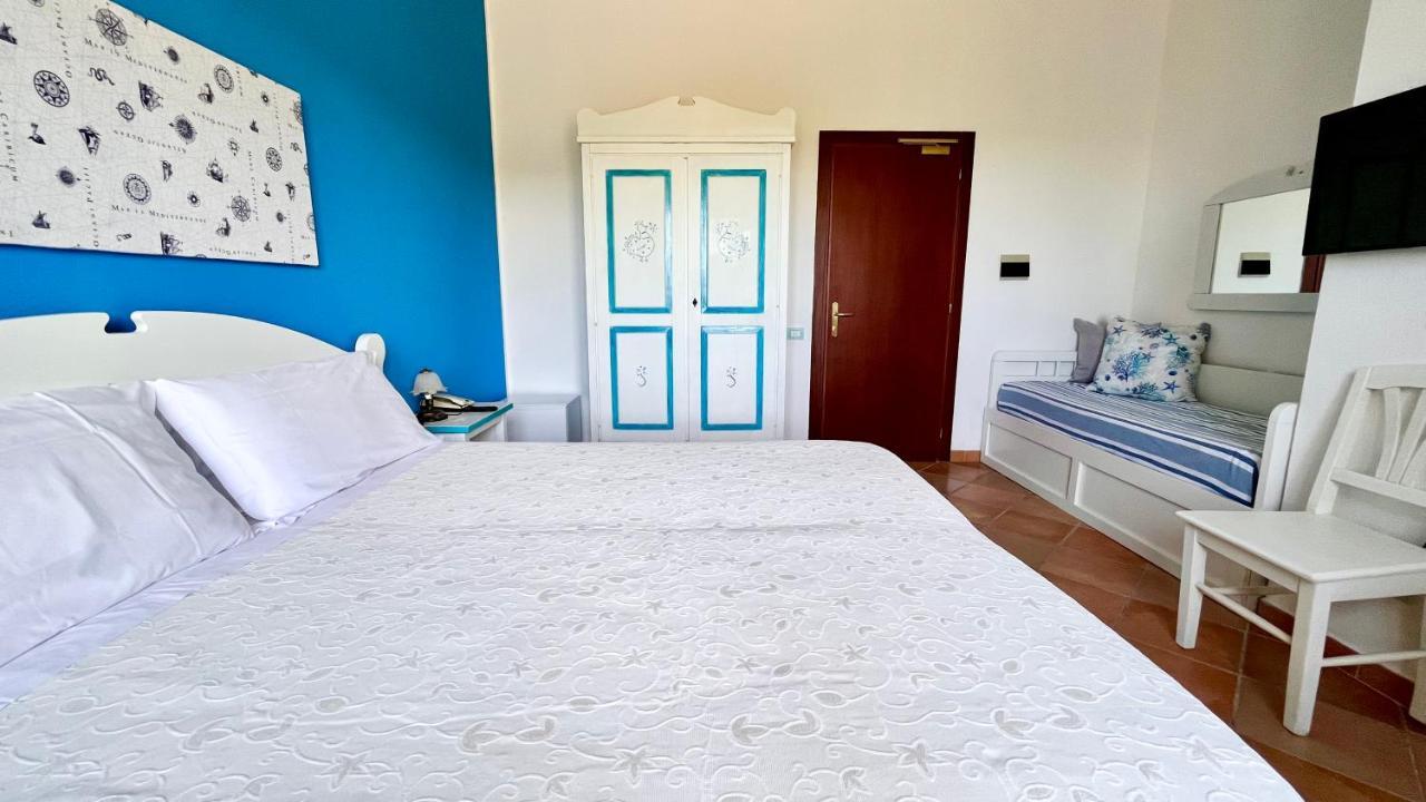 סנטה טרזה גאיורה Hotel Frassetto מראה חיצוני תמונה