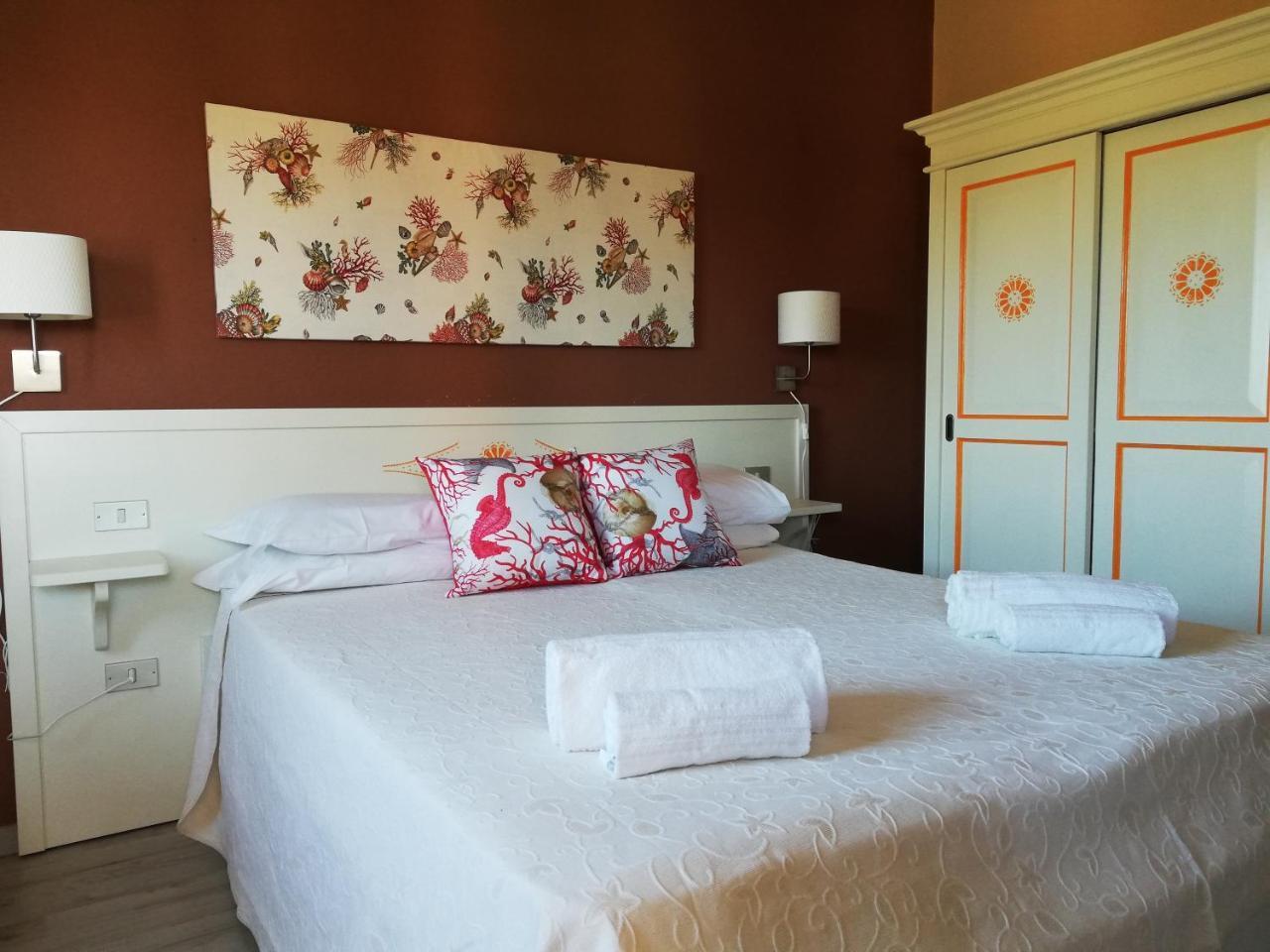 סנטה טרזה גאיורה Hotel Frassetto מראה חיצוני תמונה
